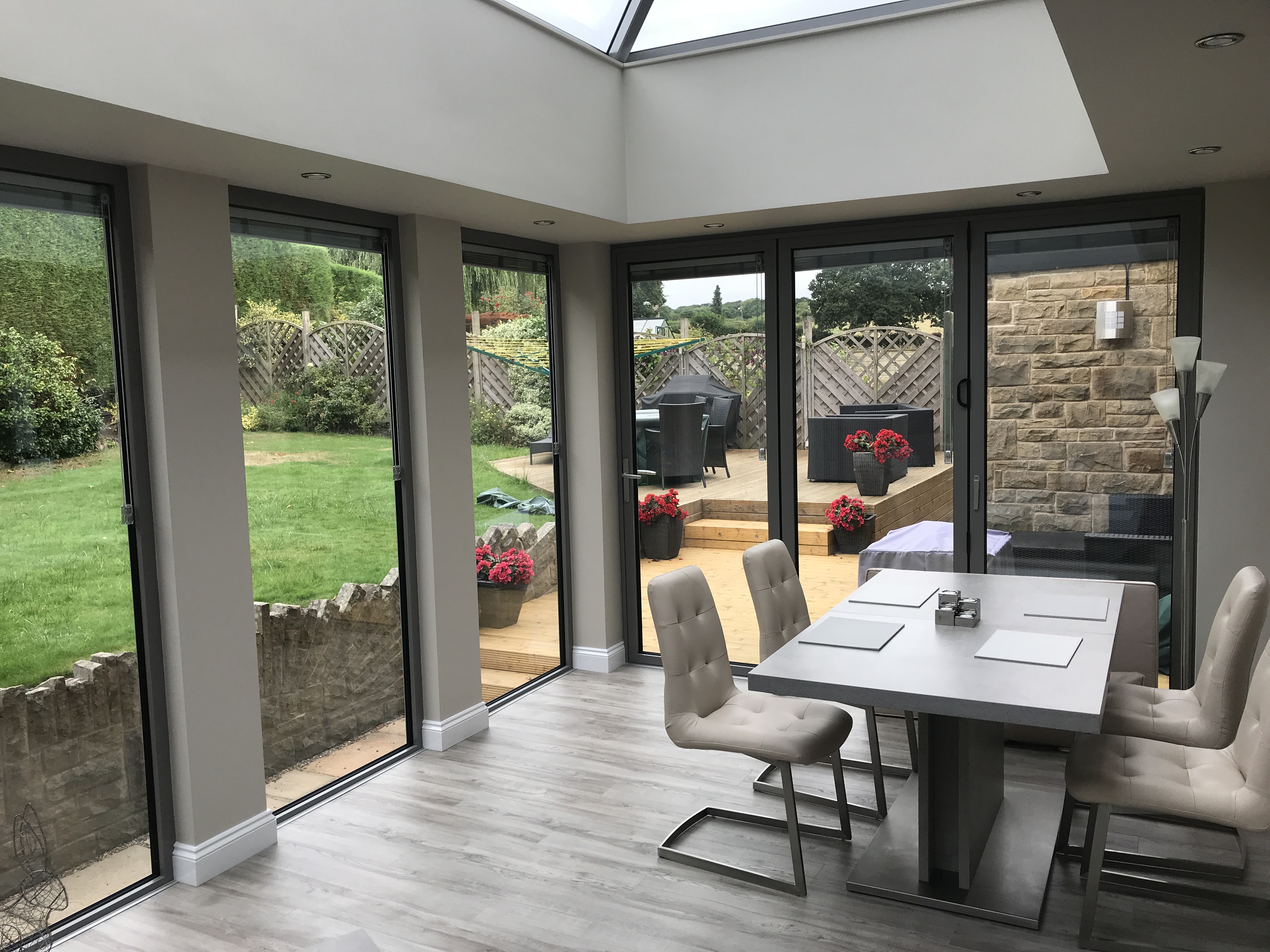 The Bi-Folds